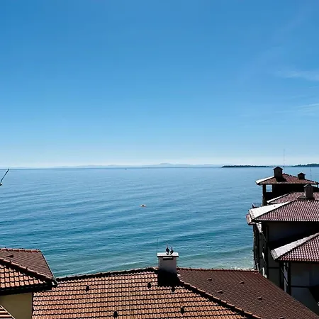 Apartment Garden Of Eden Modern - Apartello,com *