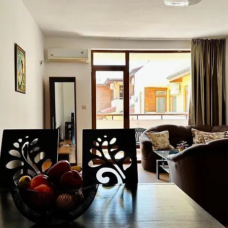 Apartment Garden Of Eden Modern - Apartello,com Sweti Wlas