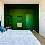 Garden Of Eden Modern - Apartello,com * スヴェティ・ヴラス