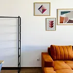 Garden Of Eden Modern - Apartello,com Daire Sveti Vlas
