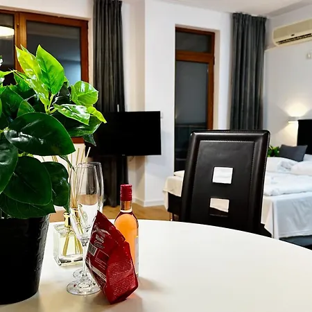 Garden Of Eden Modern - Apartello,com Sveti Vlas