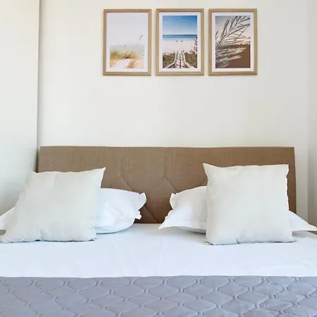 Garden Of Eden Modern - Apartello,com Apartmán