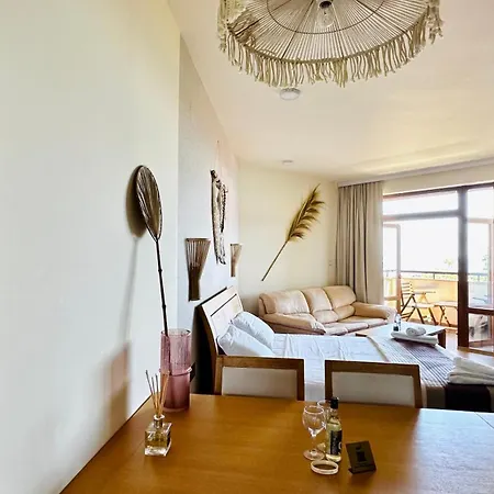 Garden Of Eden Modern - Apartello,com Apartmán *