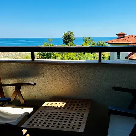 Garden Of Eden Modern - Apartello,com Apartmán