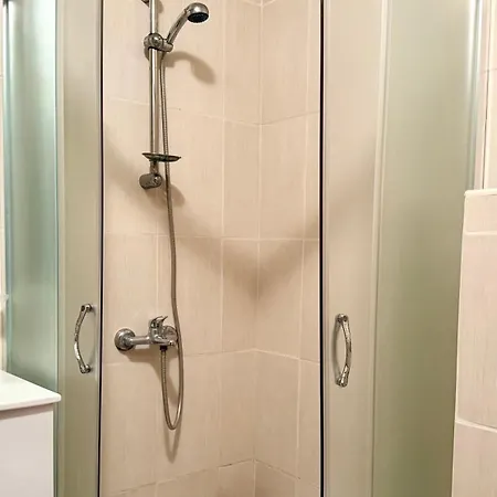 Διαμέρισμα Garden Of Eden Modern - Apartello,com